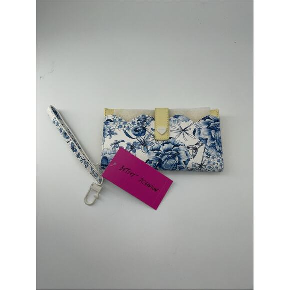 Betsey Johnson XOPIXIE Wristlet Wallet NWT - Picture 1 of 8